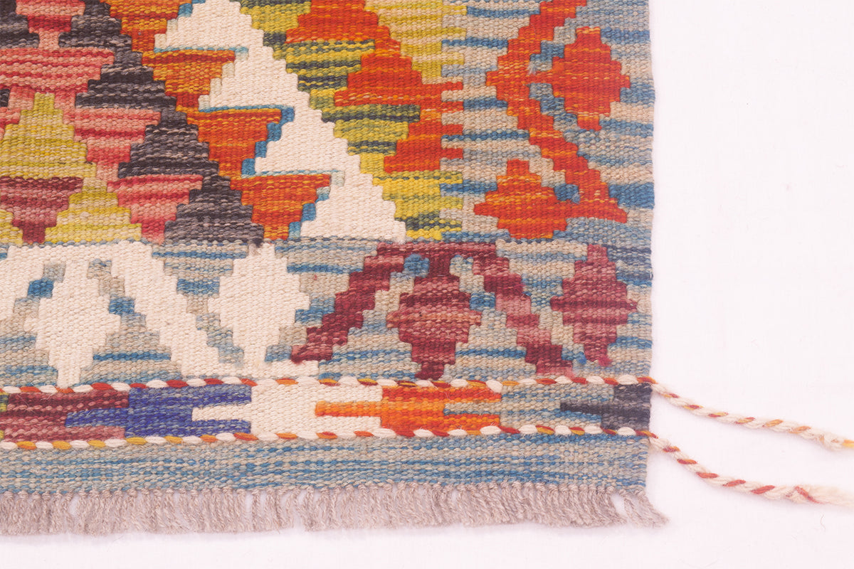 Kilim Rug - Handwoven Wool Masterpiece from Afghanistan