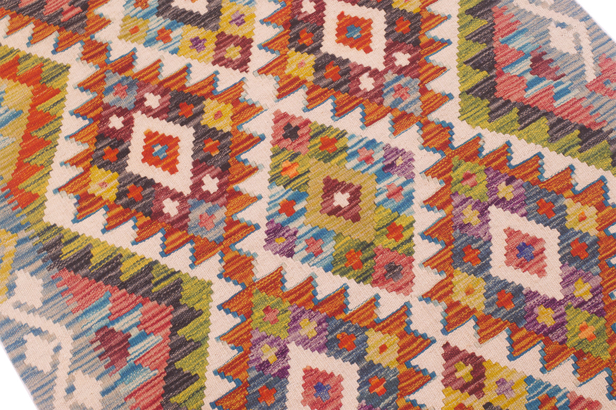 Kilim Rug - Handwoven Wool Masterpiece from Afghanistan