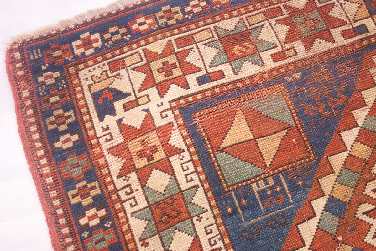 Antique Kazak rug 1.90x1.26m