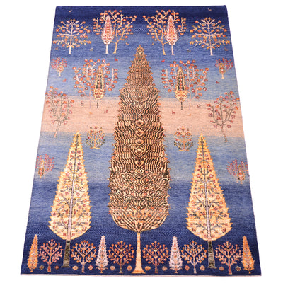 Loribaft rug with tree design