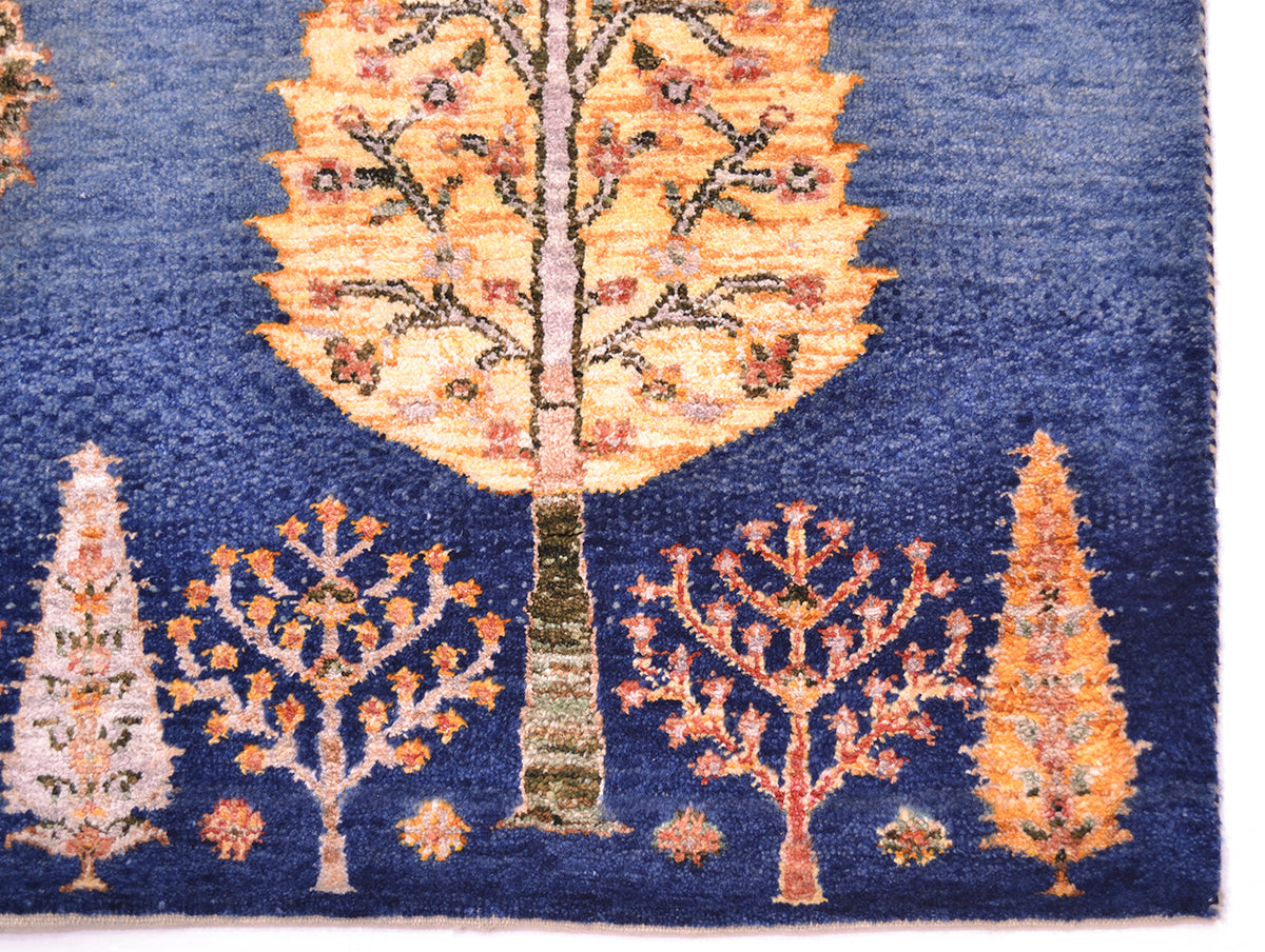 Loribaft rug with tree design