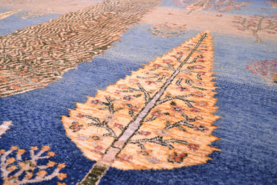 Loribaft rug with tree design