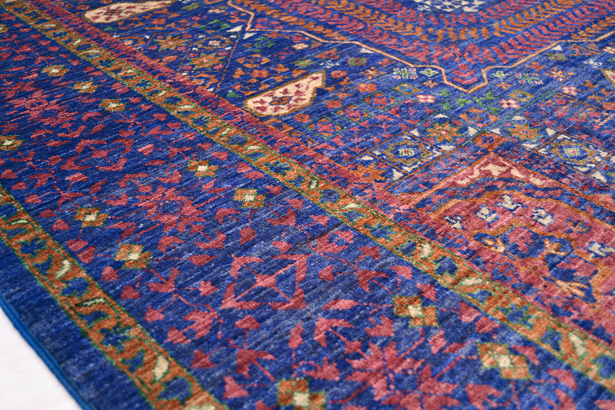 Stylised border of Mamluk Pink and Blue