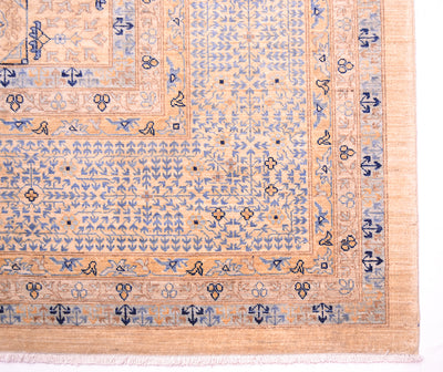 Corner detail classic mamluk design carpet handknotted